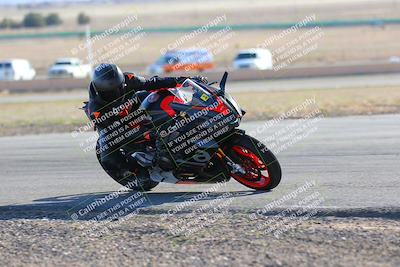 media/Feb-05-2023-Classic Track Day (Sun) [[c35aca4a42]]/Group 2/session 4 turn 4/